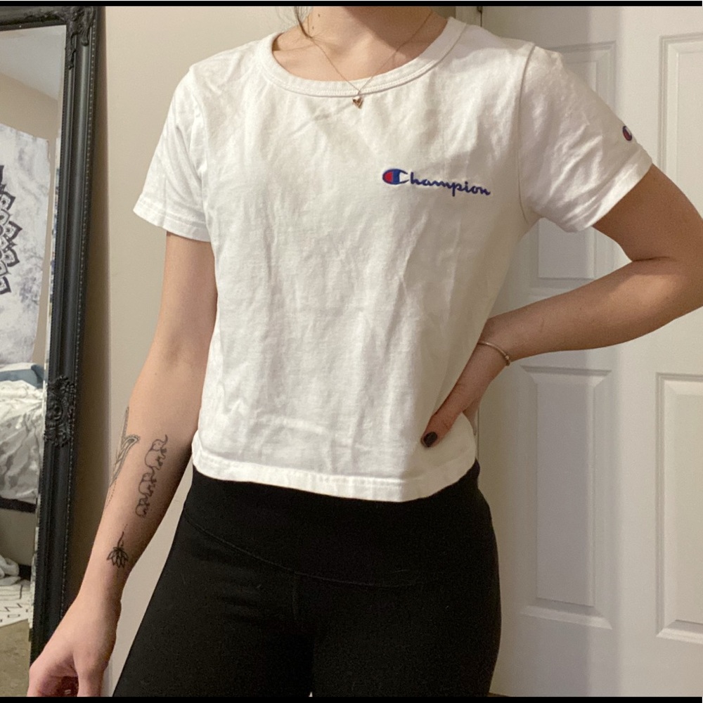 Women’s Champion crop tee